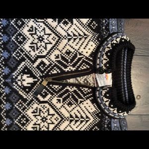 Dale of Norway L sweater